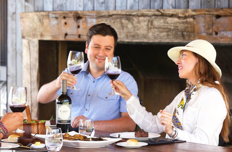 La cita promente contempla el atardecer con una espectacular vista del Valle de Cachapoal. Foto VSPT.