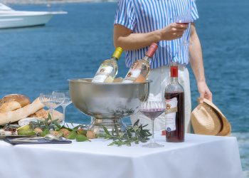 Donnaluna est un cocktail léger à base de vin et d'essences naturelles. Photo VSPT Group.