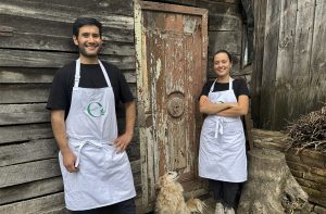 Sebastián Mardones et Ana Álamos, créateurs d'Entorno à Rengo, dans la région d'OHiggins. Photo : De Chile Al Paladar
