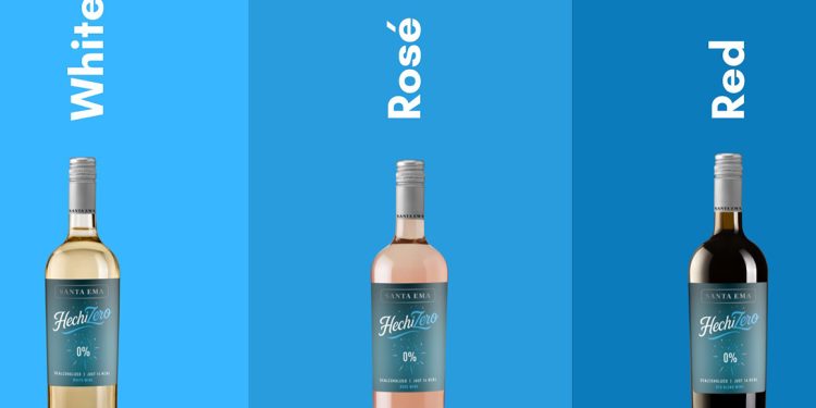 Hechizero White, Rosé y Red Blend son alternativas versátiles para disfrutar solas o como base en mocktails. Foto: Viña Santa Ema.