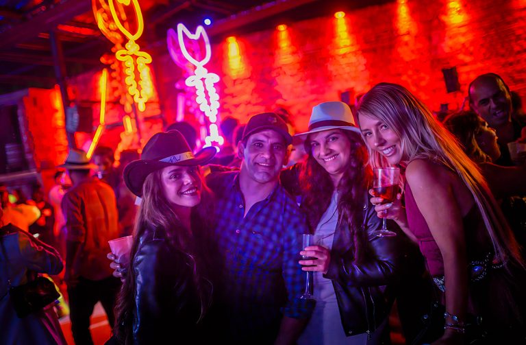 Más de 3 mil personas disfrutaron de la deslumbrante 6a edición del Maturana Sunset Festival en Colchagua. Foto Nick Charlesworth