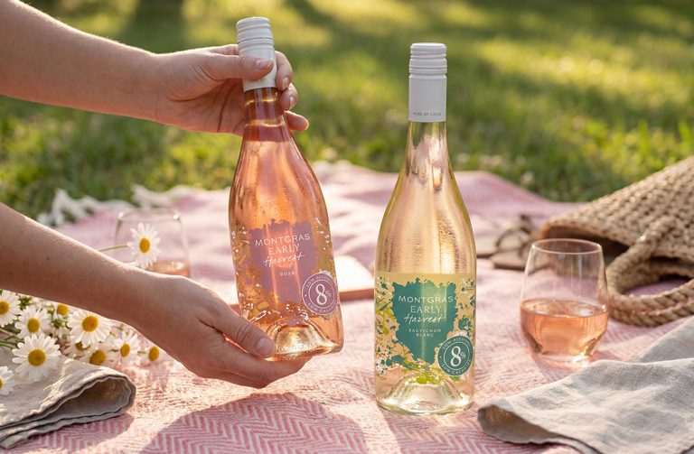 Viña MontGras ofrece diferentes experiencias para disfrutar al aire libre como el tour Picnic en Viñedos. Foto: Viña MontGras
